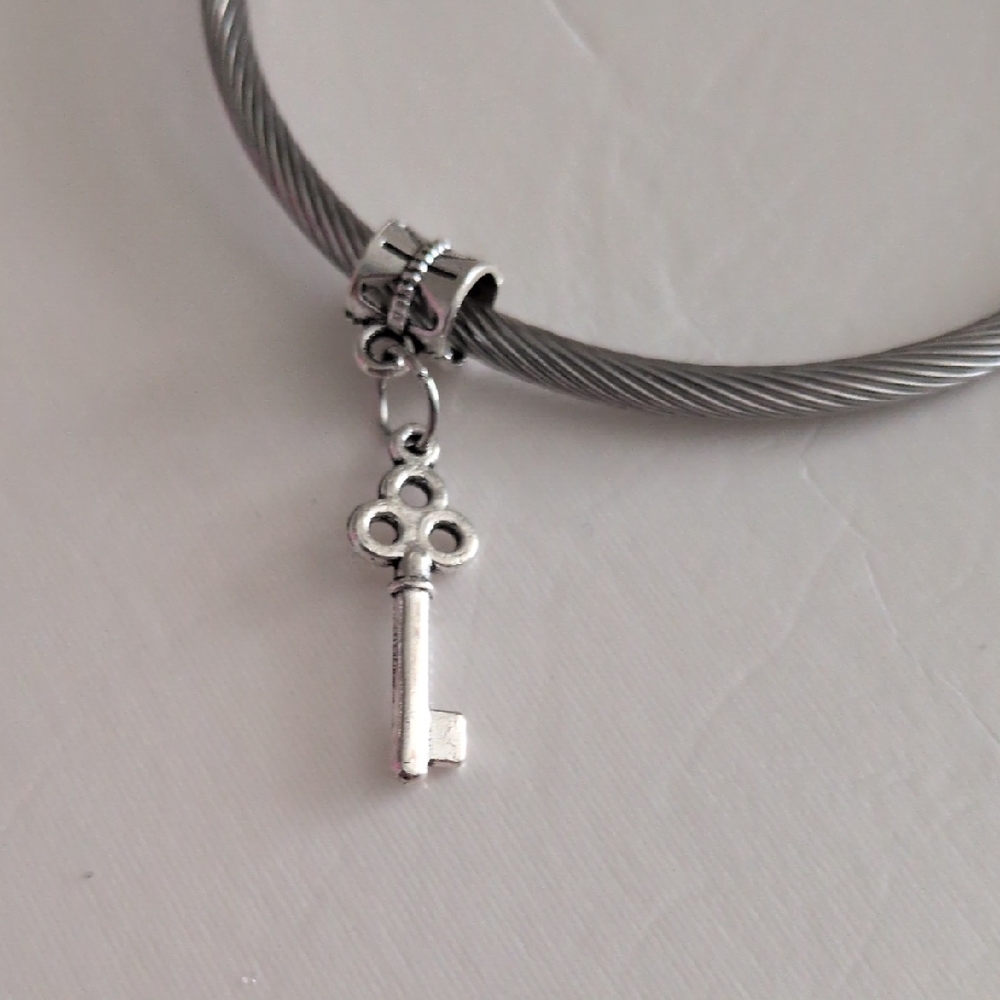 Silver Key Dangle Charm for Pandora Style Bracelet